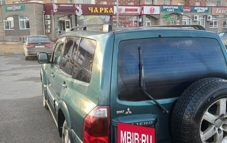 Mitsubishi Pajero III рестайлинг, 2005 год, 700 000 рублей, 4 фотография