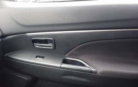 Mitsubishi ASX I рестайлинг, 2010 год, 890 000 рублей, 10 фотография