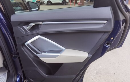 Audi Q3, 2022 год, 3 200 000 рублей, 25 фотография