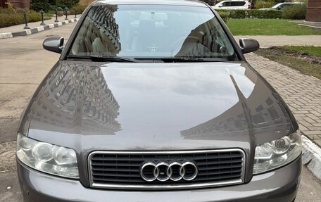 Audi A4, 2004 год, 830 000 рублей, 8 фотография