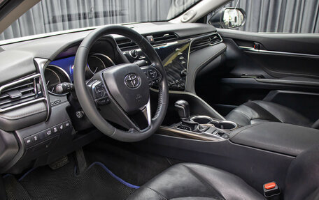 Toyota Camry, 2020 год, 2 998 000 рублей, 15 фотография