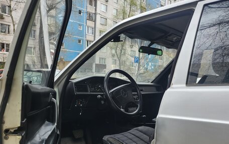 Mercedes-Benz 190 (W201), 1991 год, 130 000 рублей, 4 фотография