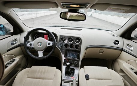 Alfa Romeo 159, 2006 год, 1 270 000 рублей, 12 фотография