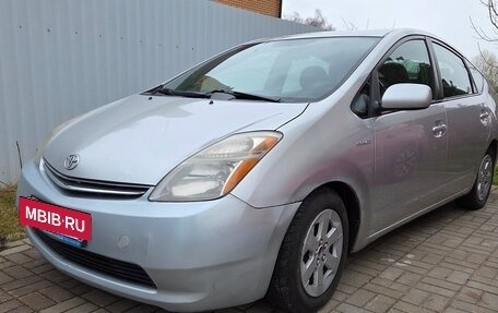 Toyota Prius, 2009 год, 990 000 рублей, 6 фотография