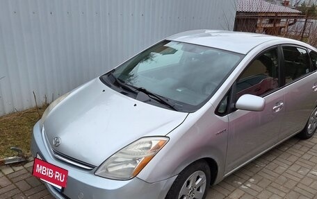Toyota Prius, 2009 год, 990 000 рублей, 9 фотография