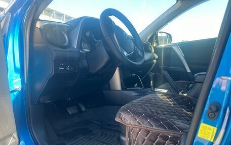 Toyota RAV4, 2017 год, 2 300 000 рублей, 5 фотография