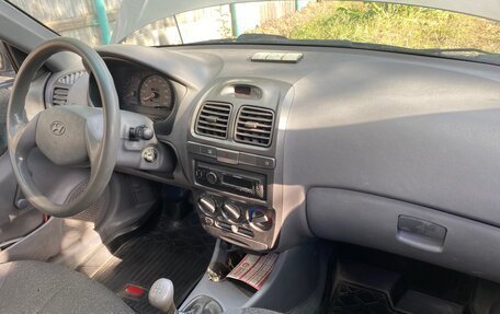 Hyundai Accent II, 2009 год, 350 000 рублей, 4 фотография