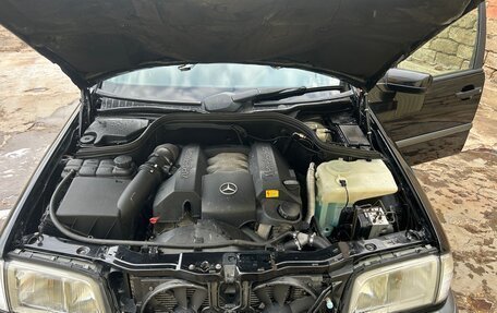 Mercedes-Benz C-Класс, 1997 год, 1 200 000 рублей, 11 фотография