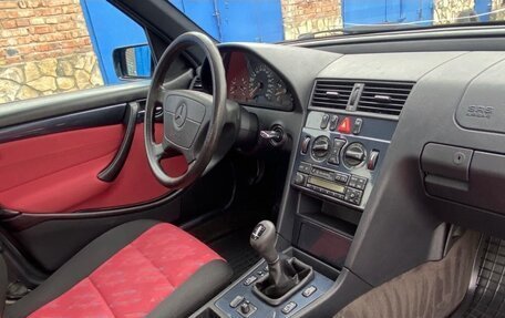 Mercedes-Benz C-Класс, 1997 год, 1 200 000 рублей, 13 фотография