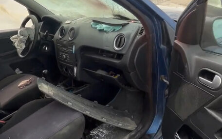 Ford Fusion I, 2008 год, 120 000 рублей, 2 фотография