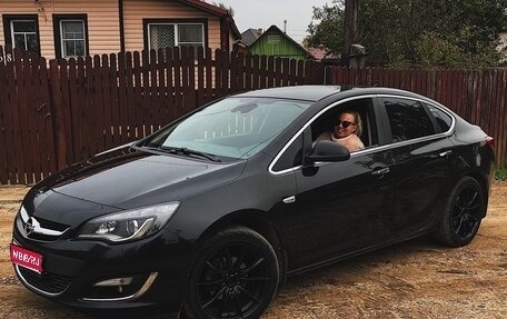 Opel Astra J, 2013 год, 800 000 рублей, 1 фотография