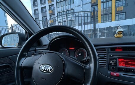 KIA Rio II, 2011 год, 650 000 рублей, 11 фотография