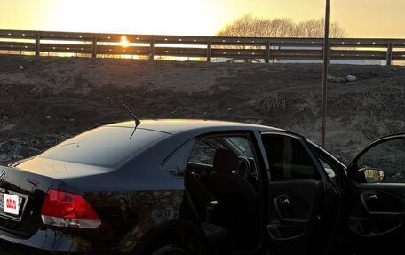 Volkswagen Polo VI (EU Market), 2013 год, 660 000 рублей, 2 фотография