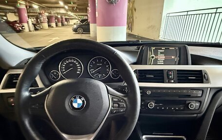 BMW 3 серия, 2014 год, 1 900 000 рублей, 10 фотография