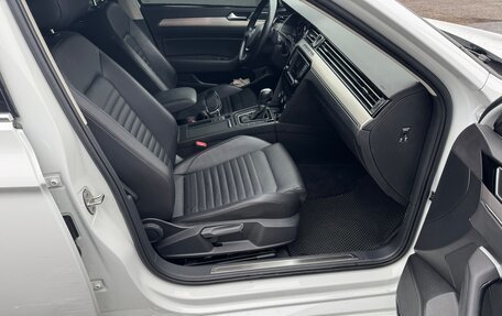 Volkswagen Passat B8 рестайлинг, 2016 год, 2 150 000 рублей, 16 фотография