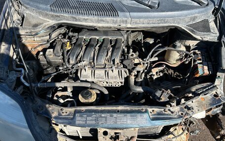 Renault Scenic III, 2003 год, 70 000 рублей, 6 фотография