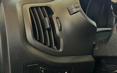 KIA Sportage III, 2011 год, 1 230 000 рублей, 10 фотография