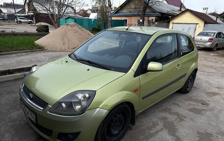 Ford Fiesta, 2006 год, 300 000 рублей, 4 фотография