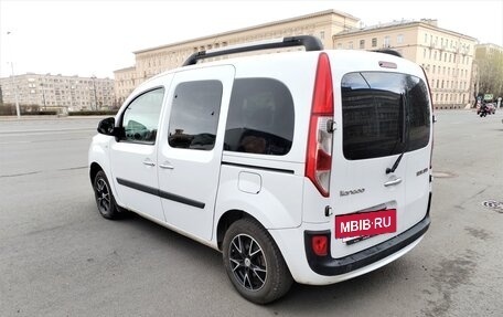 Renault Kangoo II рестайлинг, 2014 год, 1 035 000 рублей, 2 фотография