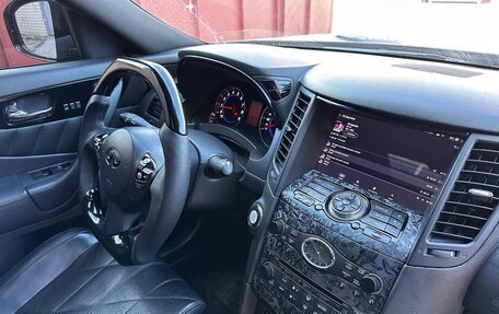 Infiniti FX II, 2009 год, 2 390 000 рублей, 18 фотография