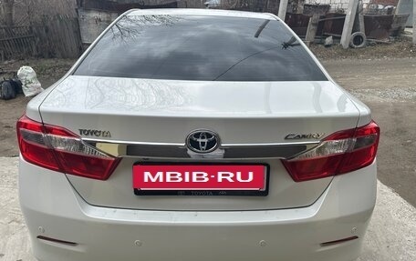 Toyota Camry, 2012 год, 1 750 000 рублей, 2 фотография