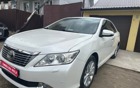 Toyota Camry, 2012 год, 1 750 000 рублей, 6 фотография