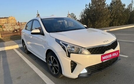 KIA Rio IV, 2021 год, 1 760 000 рублей, 5 фотография