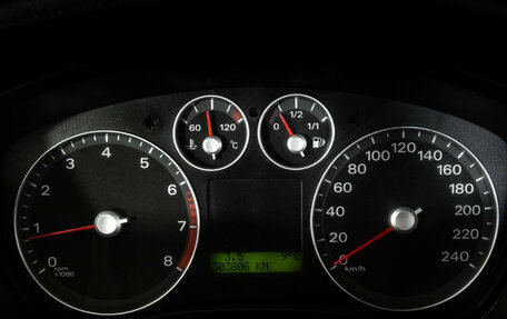 Ford Focus II рестайлинг, 2006 год, 339 000 рублей, 17 фотография