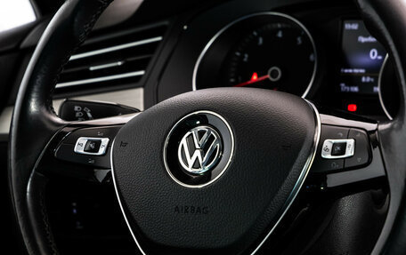 Volkswagen Passat B8 рестайлинг, 2016 год, 1 699 000 рублей, 12 фотография