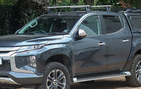 Mitsubishi L200 IV рестайлинг, 2019 год, 1 200 000 рублей, 1 фотография