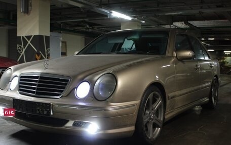 Mercedes-Benz E-Класс, 2001 год, 950 000 рублей, 1 фотография