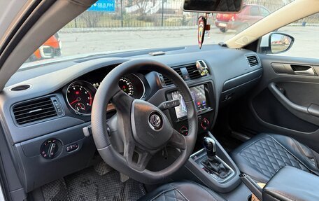 Volkswagen Jetta VI, 2015 год, 1 300 000 рублей, 7 фотография