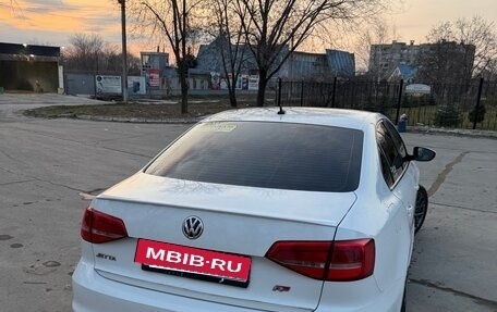 Volkswagen Jetta VI, 2015 год, 1 300 000 рублей, 5 фотография