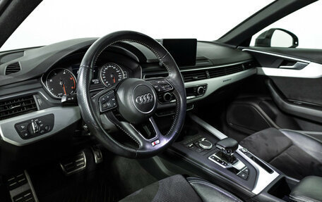 Audi A4, 2018 год, 2 499 700 рублей, 11 фотография