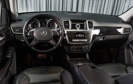 Mercedes-Benz M-Класс, 2012 год, 2 439 000 рублей, 6 фотография