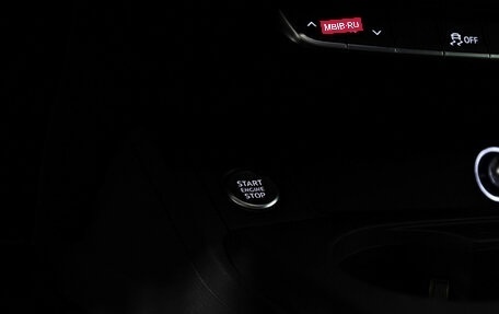 Audi A4, 2018 год, 2 499 700 рублей, 20 фотография