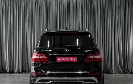 Mercedes-Benz M-Класс, 2012 год, 2 439 000 рублей, 4 фотография