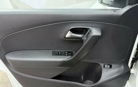 Volkswagen Polo VI (EU Market), 2015 год, 880 000 рублей, 10 фотография