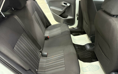 Volkswagen Polo VI (EU Market), 2015 год, 880 000 рублей, 21 фотография