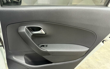 Volkswagen Polo VI (EU Market), 2015 год, 880 000 рублей, 22 фотография