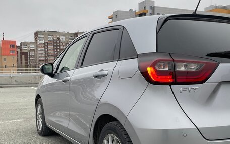 Honda Fit, 2021 год, 1 330 000 рублей, 4 фотография