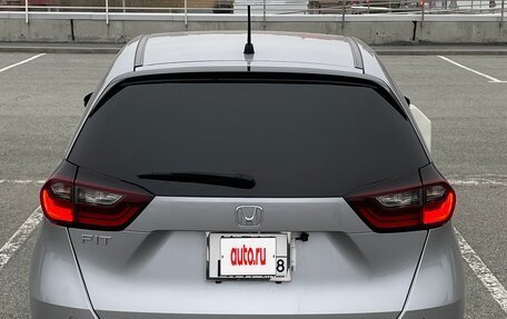 Honda Fit, 2021 год, 1 330 000 рублей, 6 фотография