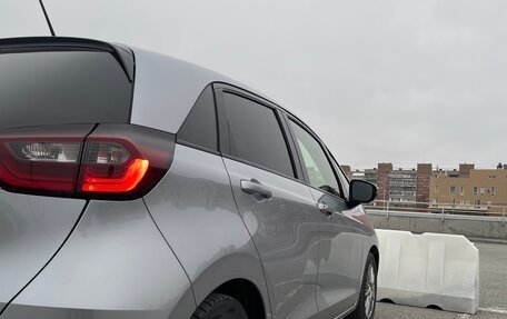 Honda Fit, 2021 год, 1 330 000 рублей, 7 фотография