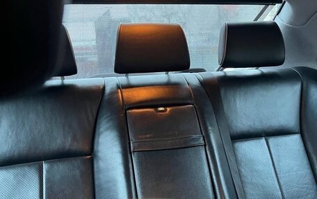 Mercedes-Benz E-Класс, 2001 год, 950 000 рублей, 8 фотография