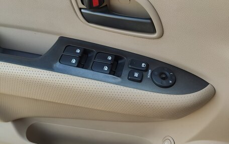 KIA Carens III (RP), 2007 год, 850 000 рублей, 6 фотография
