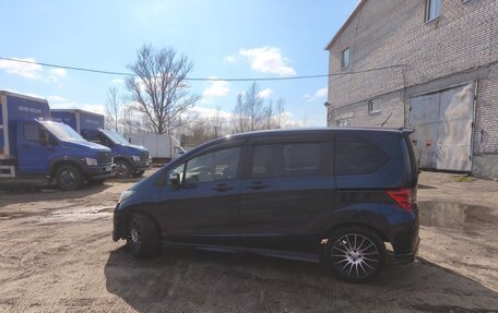 Honda Freed I, 2009 год, 1 050 000 рублей, 19 фотография