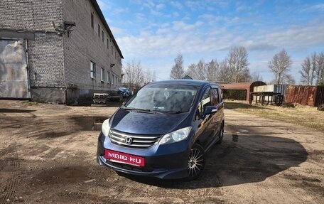 Honda Freed I, 2009 год, 1 050 000 рублей, 18 фотография