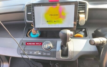 Honda Freed I, 2009 год, 1 050 000 рублей, 25 фотография