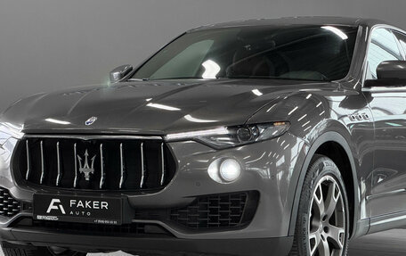 Maserati Levante I, 2018 год, 3 700 000 рублей, 7 фотография