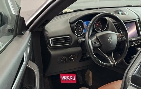 Maserati Levante I, 2018 год, 3 700 000 рублей, 13 фотография